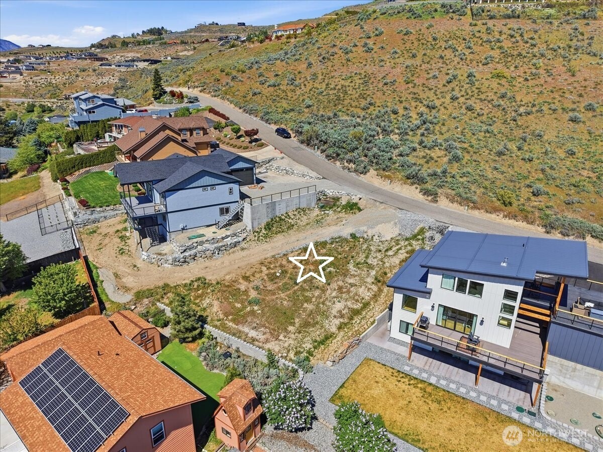 211 Riviera Drive Chelan, WA 98816 - Photo 15 of 30