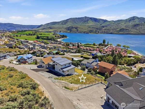 $199,000 | 211 Riviera Drive, Chelan, WA 98816