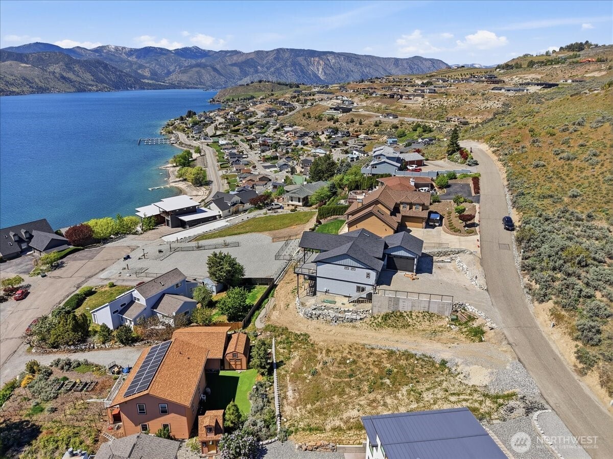 211 Riviera Drive Chelan, WA 98816 - Photo 18 of 30