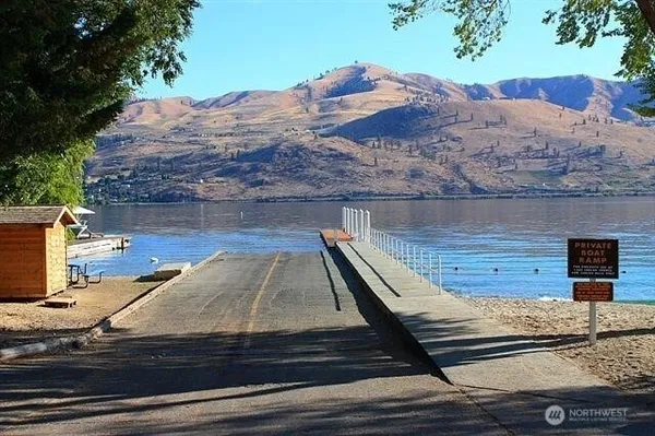 $199,000 | 211 Riviera Drive, Chelan, WA 98816