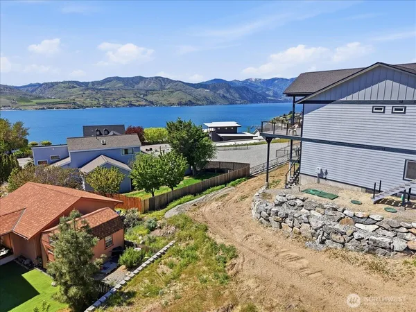 $199,000 | 211 Riviera Drive, Chelan, WA 98816