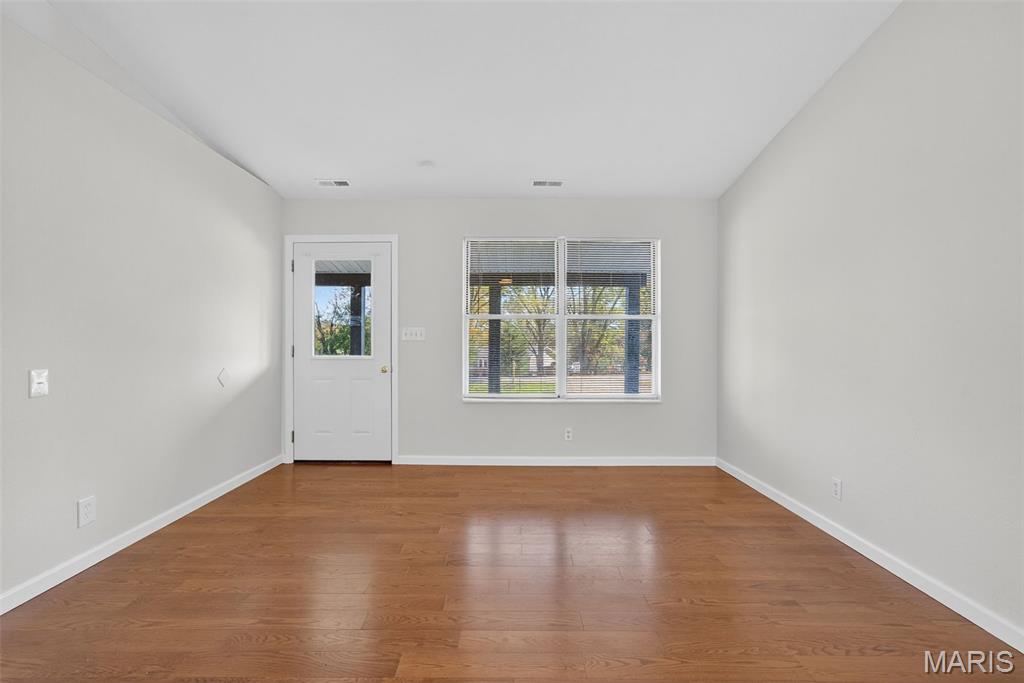 3147 South S Highway Winfield, MO 63389 - Photo 4 of 29