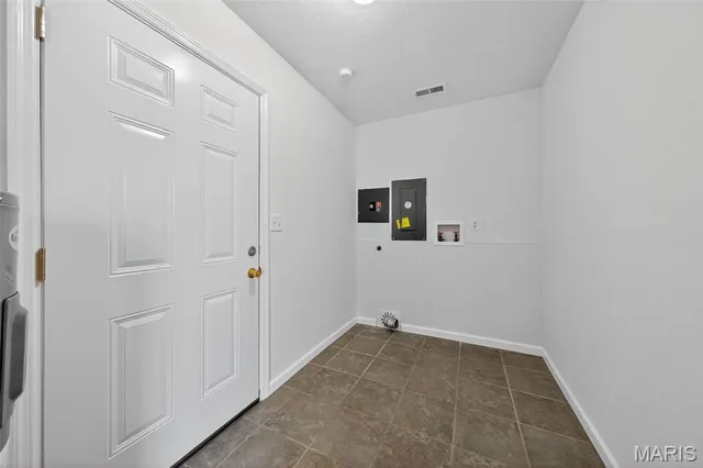 $239,900 | 3147 South S Highway, Winfield, MO 63389