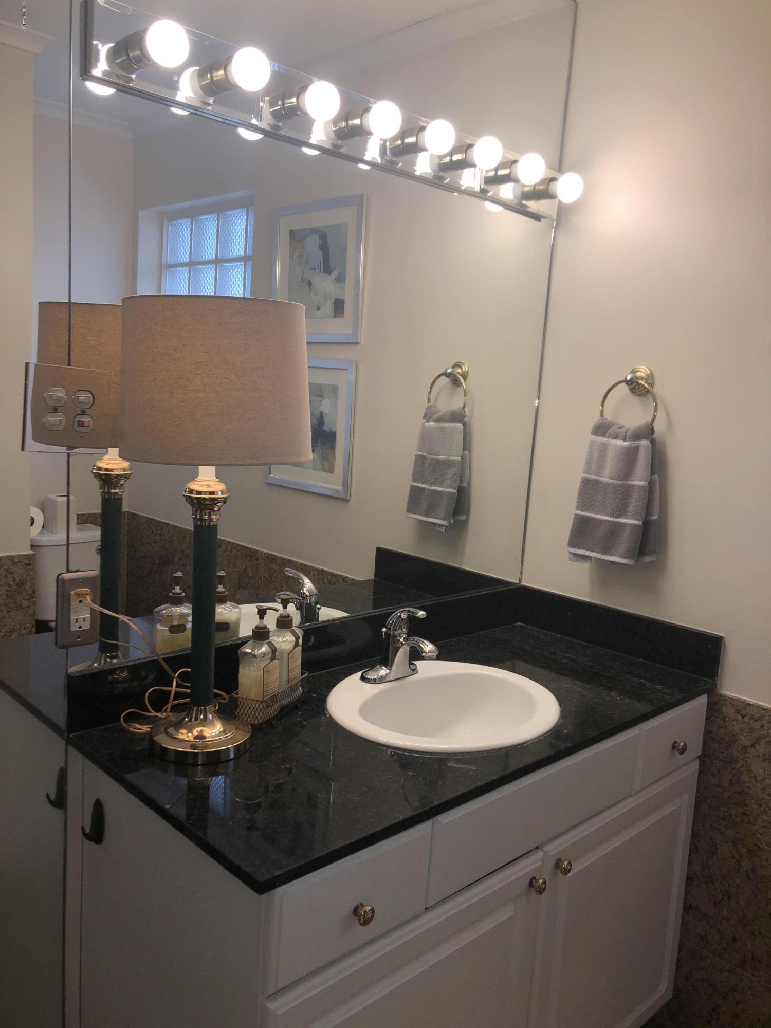 213 Bendel Road, Unit 208 Lafayette, LA 70503 - Photo 6 of 9 IMG-3166