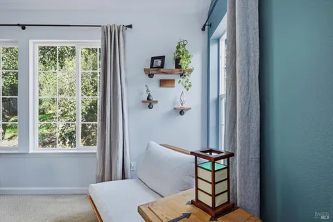 $995,000 | 104 Village Oaks Court, Healdsburg, CA 95448