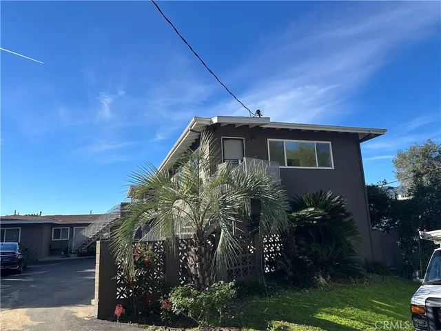 $2,250 | 2158 La Canada Crest Drive, La Canada Flintridge, CA 91011