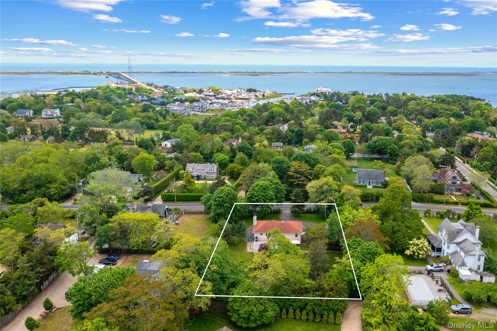 Undisclosed Address Hampton Bays, NY 11946 - Photo 2 of 17