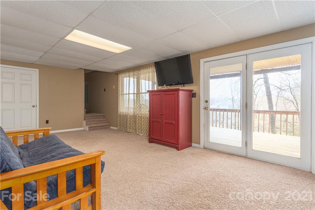 75 Garland Road Fletcher, NC 28732 - Photo 18 of 33 Gallery Image 18