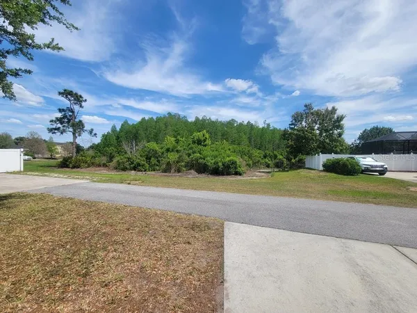 $3,000 | 10418 Fenceline Road, New Port Richey, FL 34655