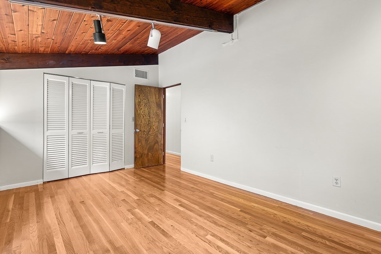 7 Arnold Road Wellesley, MA 02481 - Photo 24 of 35 Gallery Image 24