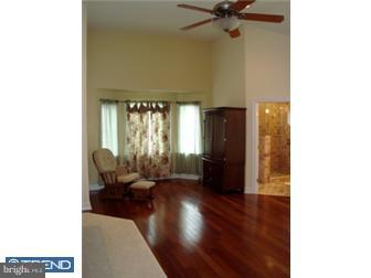 156 Red Stone Ridge Delran, NJ 08075 - Photo 3 of 12 Bedroom - Main