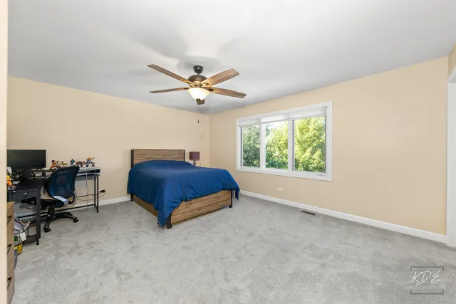 $825,000 | 940 Burnham Court, Aurora, IL 60502