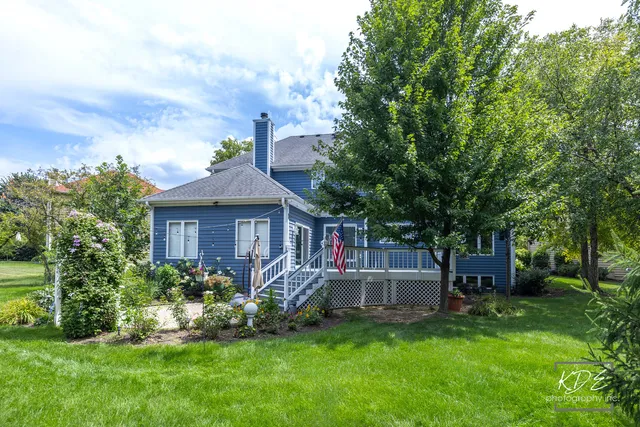 $825,000 | 940 Burnham Court, Aurora, IL 60502