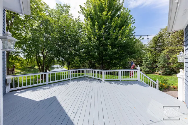 $825,000 | 940 Burnham Court, Aurora, IL 60502