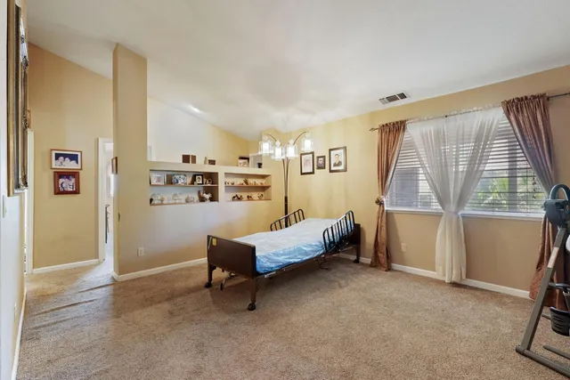 $549,000 | 211 Wren Drive, Galt, CA 95632