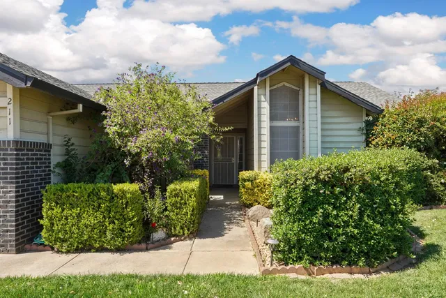 $549,000 | 211 Wren Drive, Galt, CA 95632