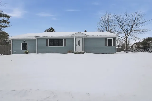 $645,000 | 37 Lexington Avenue, Methuen, MA 01844