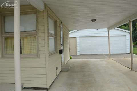 3409 Miller Road Flint, MI 48503 - Photo 9 of 21 20372801-8.JPG