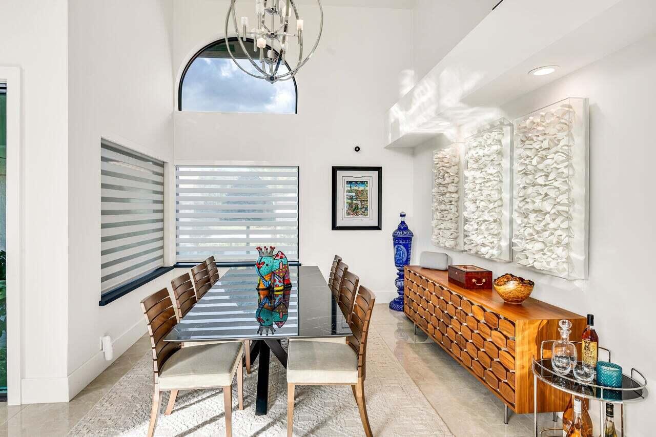 2692 Northwest 45th Street Boca Raton, FL 33434 - Photo 16 of 50 20221205181302172379000000-o