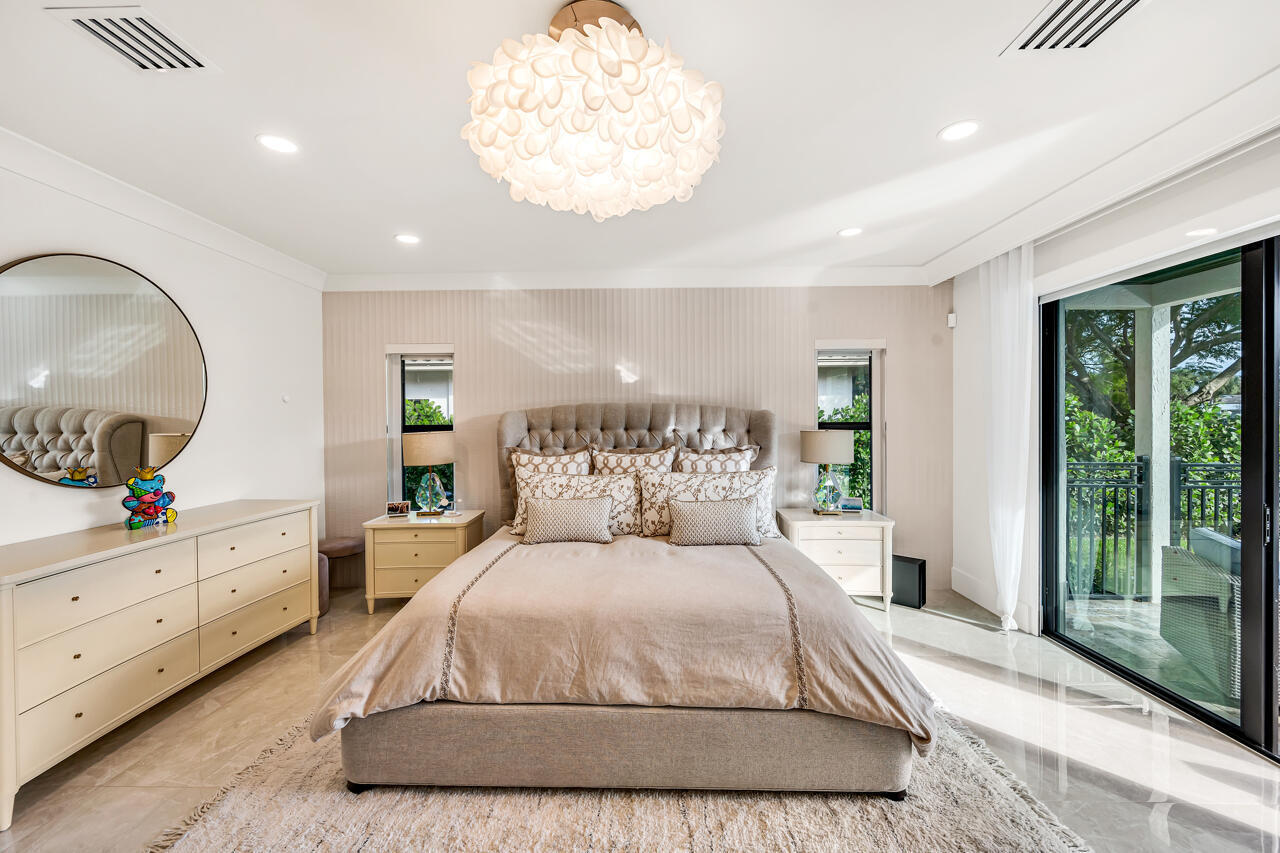 2692 Northwest 45th Street Boca Raton, FL 33434 - Photo 20 of 50 20221205181327132595000000-o