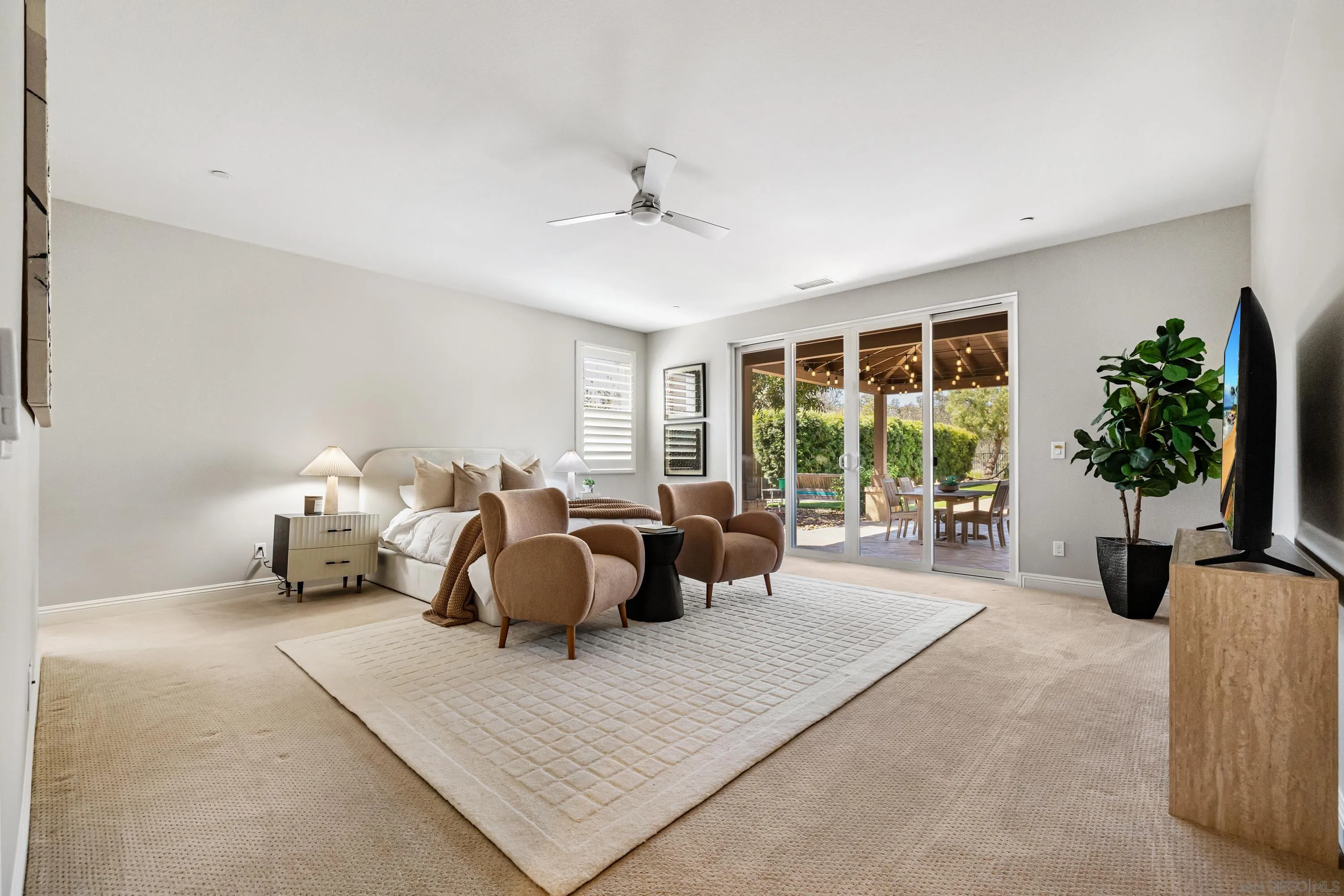 17848 Ralphs Ranch Road San Diego, CA 92127 - Photo 11 of 37 1st floor suite with access to covered patio and views to backyard