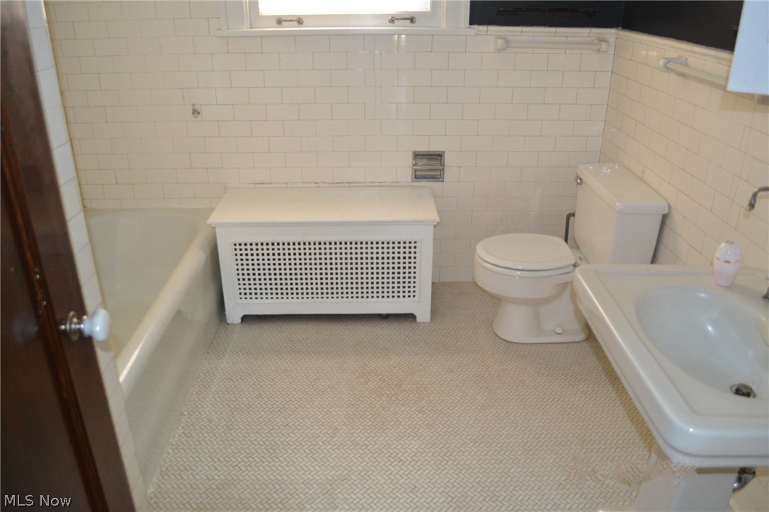 1324 Fulton Road Northwest Canton, OH 44703 - Photo 19 of 26 Gallery Image 19