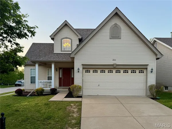 $349,000 | 801 Sunflower Manor, O'Fallon, MO 63368