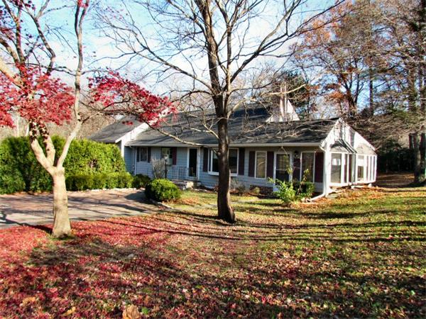 60 Chittenden Road Scituate, MA 02066 - Photo 3 of 13 Gallery Image 3