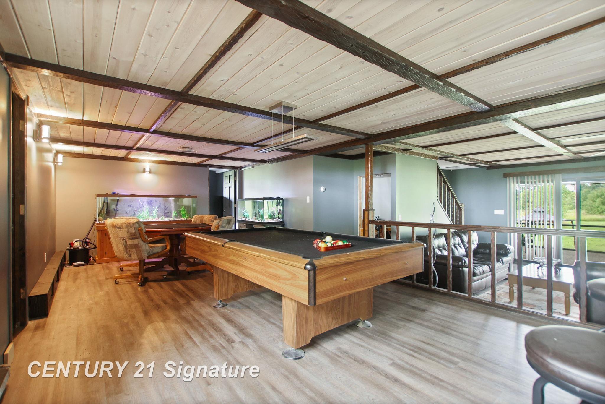 6315 Midland Road Freeland, MI 48623 - Photo 32 of 98