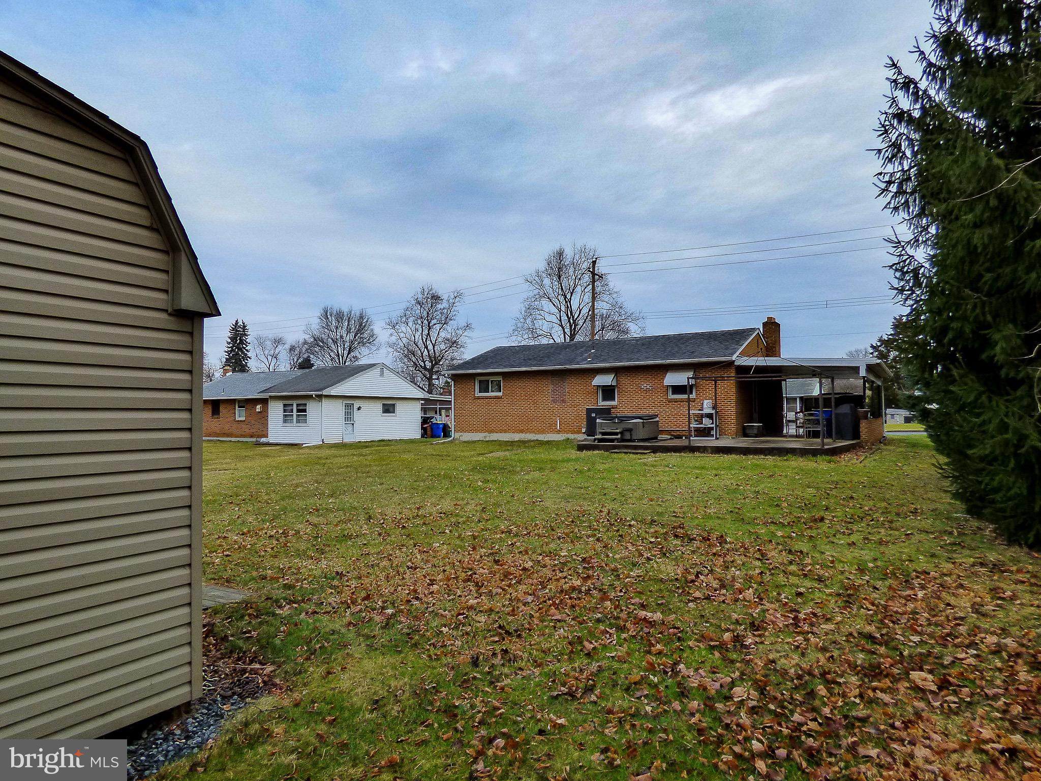 2160 Teslin Road York, PA 17404 - Photo 5 of 43