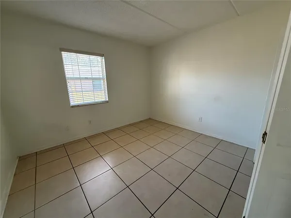 $1,445 | 4725 Joseph Court, Unit 234, Tampa, FL 33614