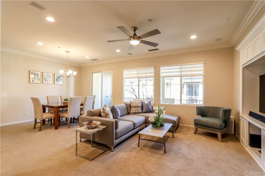 264 Lockford Irvine, CA 92602 - Photo 2 of 15