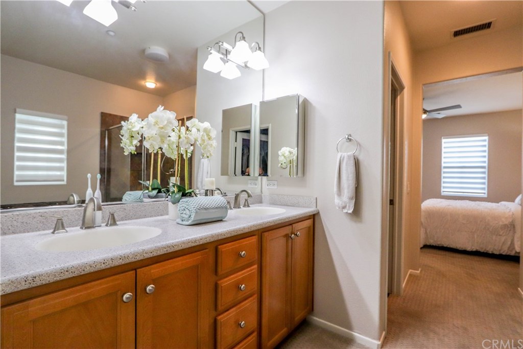 264 Lockford Irvine, CA 92602 - Photo 15 of 15