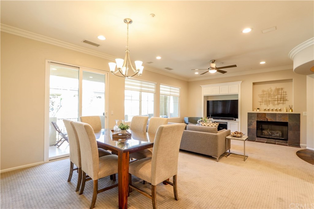 264 Lockford Irvine, CA 92602 - Photo 4 of 15