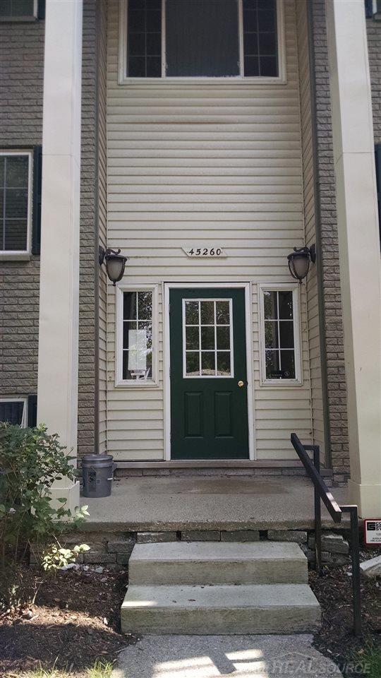 45260 Keding Street, Unit 301 Utica, MI 48317 - Photo 2 of 33