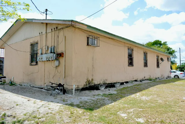 $250,000 | 701 Southwest Ave D, Unit 1, Belle Glade, FL 33430