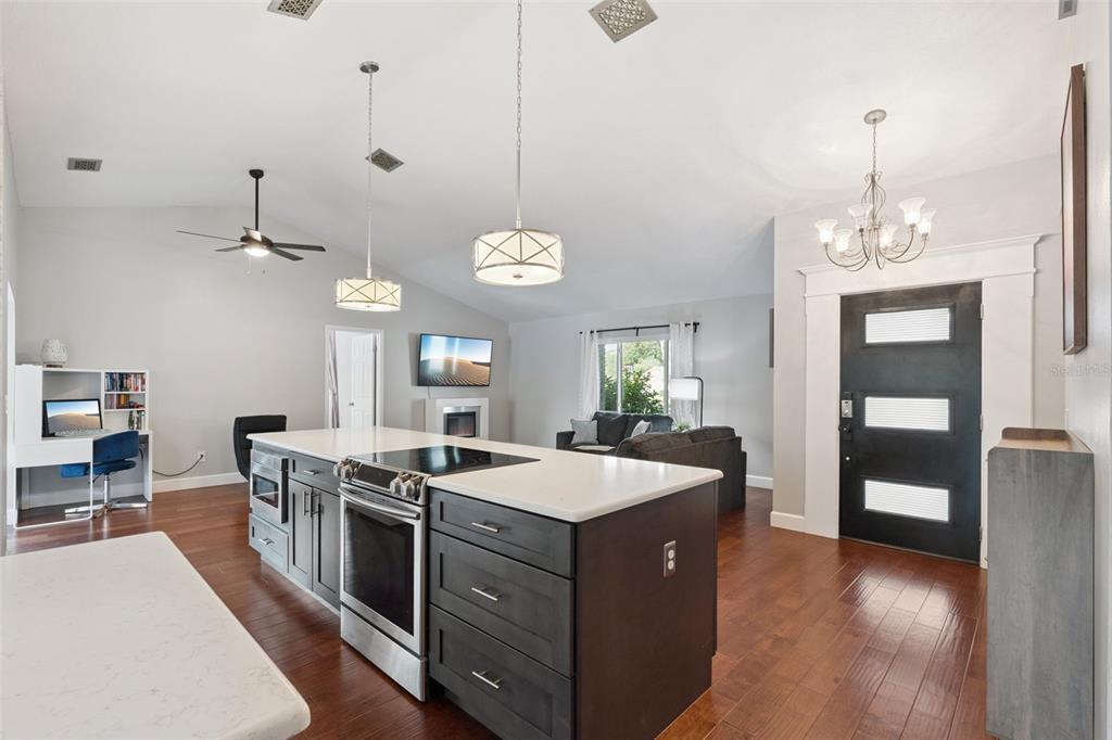 4825 Palm Tree Court Windermere, FL 34786 - Photo 11 of 41