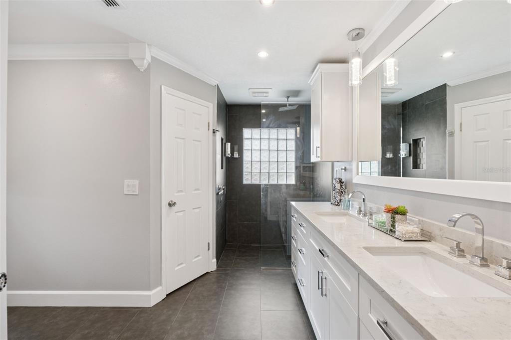 4825 Palm Tree Court Windermere, FL 34786 - Photo 20 of 41