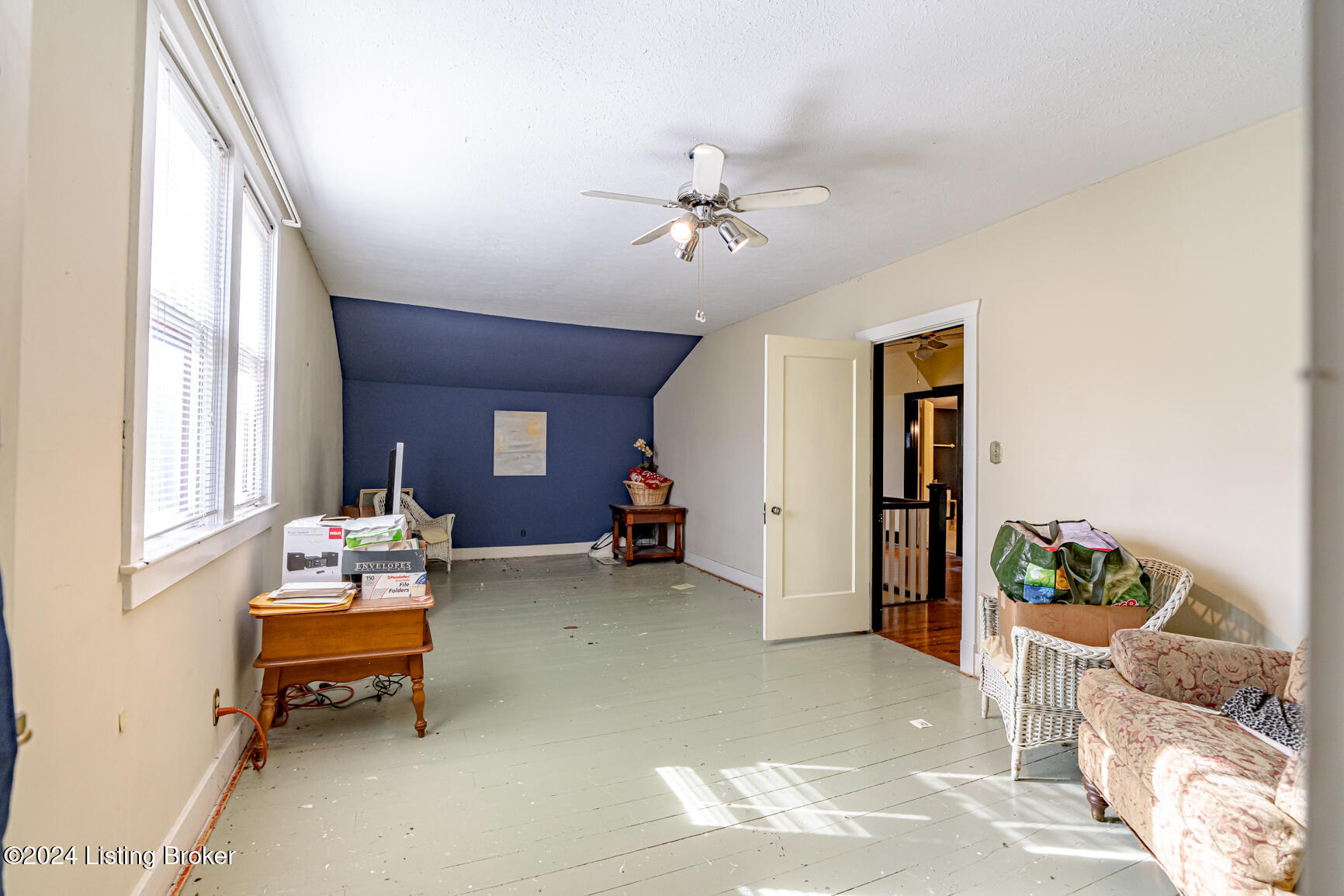 7004 River Road Prospect, KY 40059 - Photo 29 of 41 DSC09904