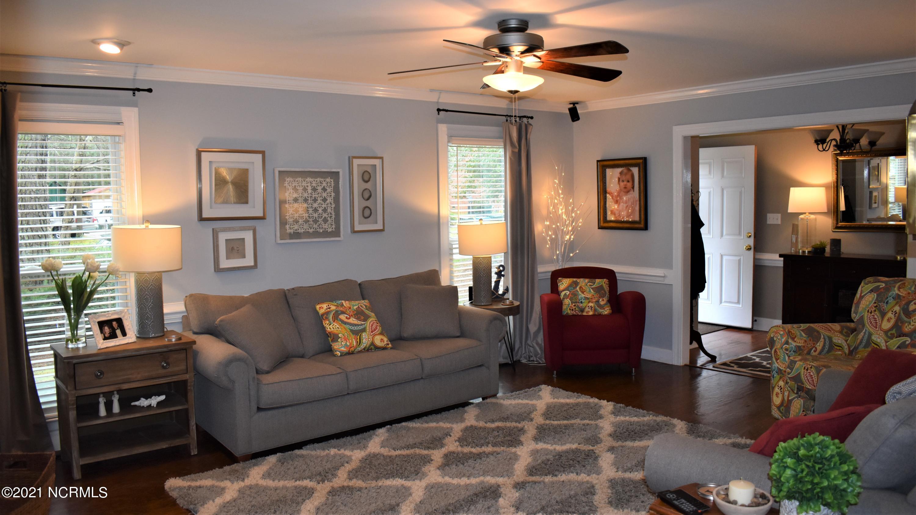 1704 Ridgeway Street West Wilson, NC 27893 - Photo 4 of 24 Living Room 2