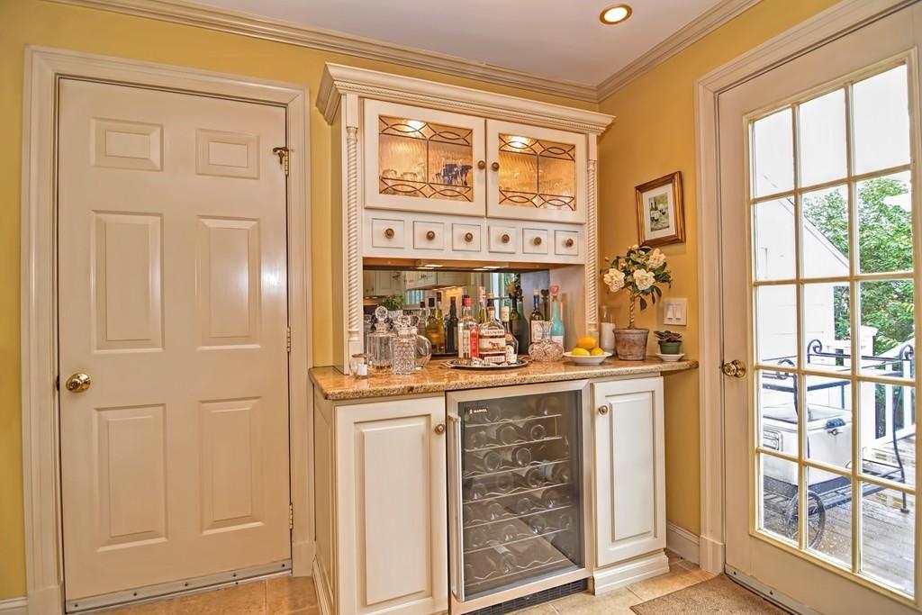 53 Standish Road Milton, MA 02186 - Photo 7 of 41 Gallery Image 7