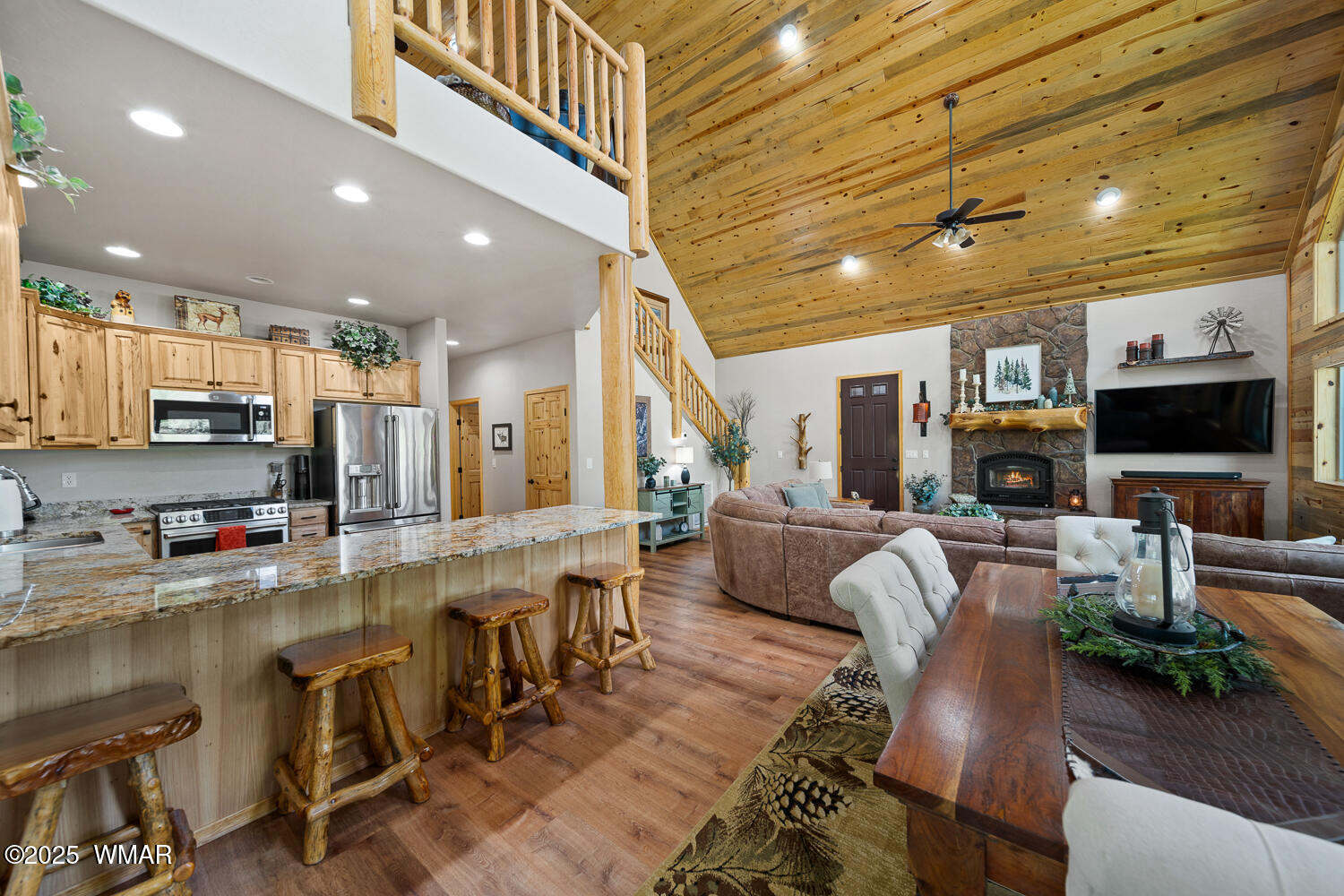 2046 Christmas Pine Road Overgaard, AZ 85933 - Photo 18 of 77