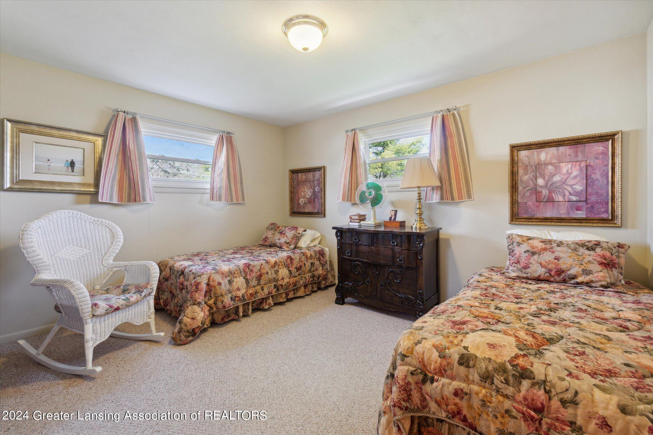 1378 Sunny Road Lansing, MI 48906 - Photo 17 of 38 Bedroom Two