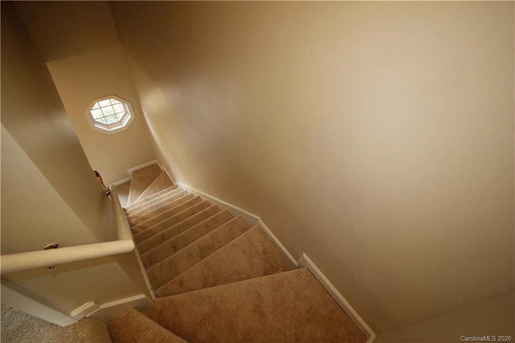 2043 Lennox Square Road Charlotte, NC 28210 - Photo 12 of 25 Gallery Image 12