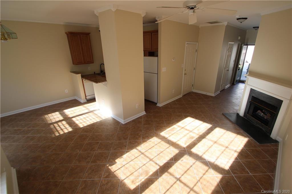 2043 Lennox Square Road Charlotte, NC 28210 - Photo 3 of 25 Gallery Image 3