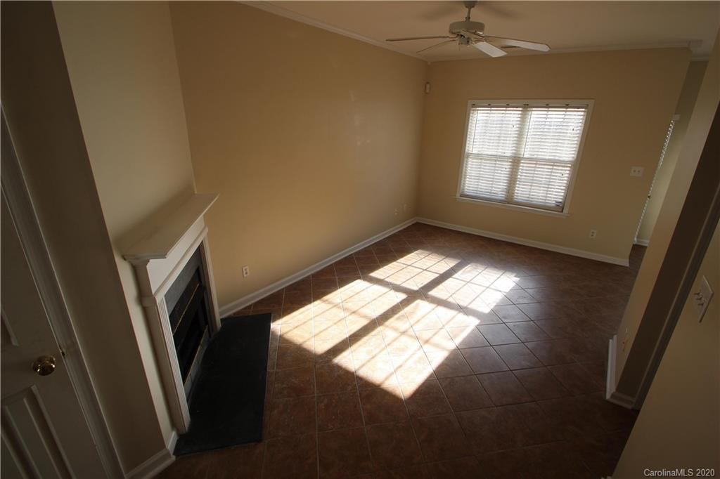2043 Lennox Square Road Charlotte, NC 28210 - Photo 4 of 25 Gallery Image 4