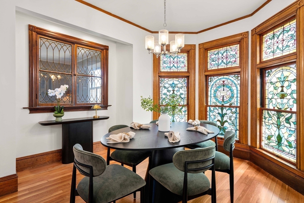 53 University Road, Unit 2 Brookline, MA 02445 - Photo 11 of 38