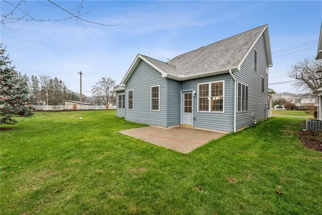 $545,000 | 406 Kastner Street, Ligonier, PA 15658