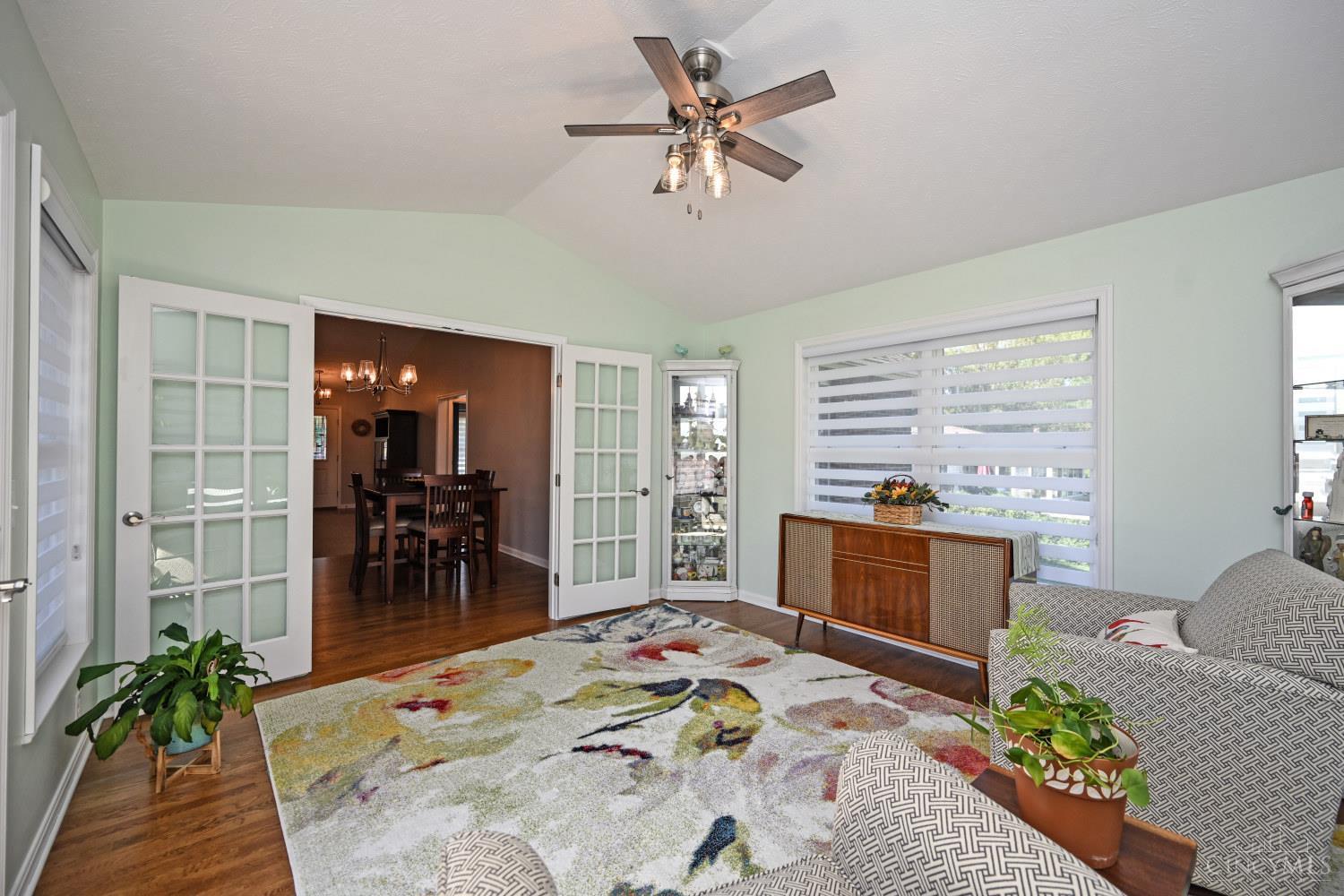 8558 Cox Road West Chester, OH 45069 - Photo 22 of 64 Gallery Image 22