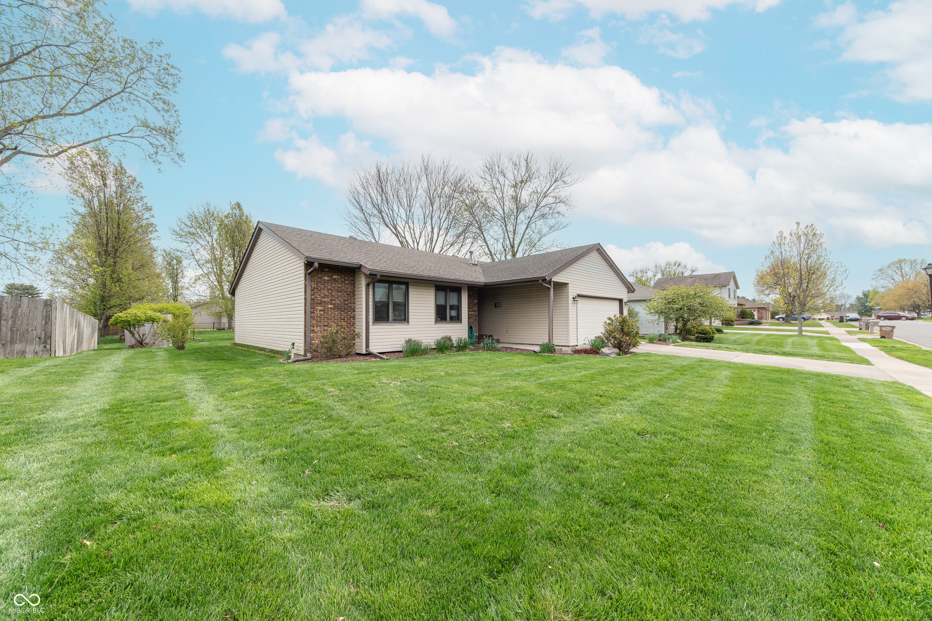 3003 Fox Pointe Drive Columbus, IN 47203 - Photo 34 of 35